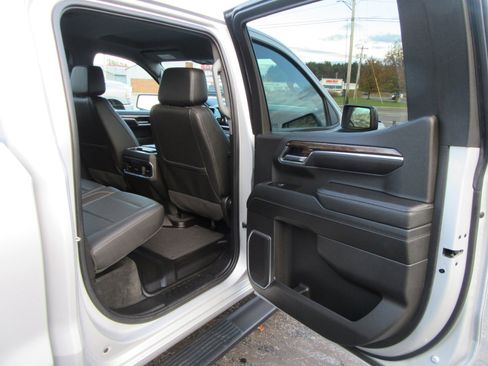 Used 2022 GMC Sierra 1500 Elevation image 71