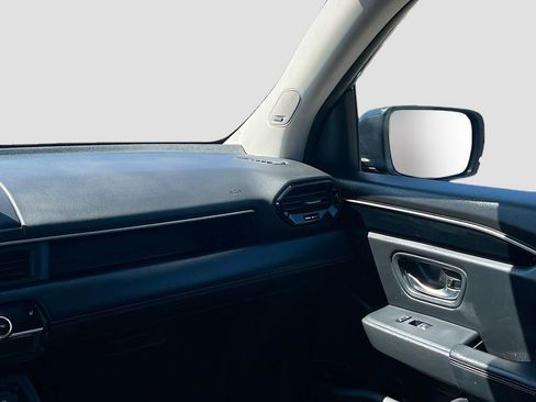 Used 2024 Honda Pilot Touring image 25