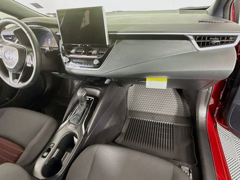 Used 2026 Toyota Corolla SE w/ SE Package FWD image 25