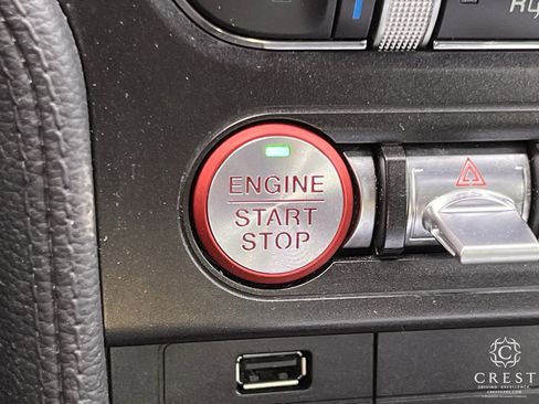 Used 2022 Ford Mustang Premium image 19