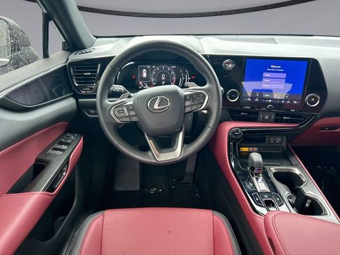 Used 2025 Lexus NX 250 FWD w/ Accessory Package (Z1) image 21