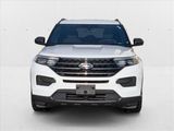 Used 2020 Ford Explorer XLT image 2