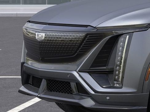 New 2026 Cadillac Lyriq V image 13