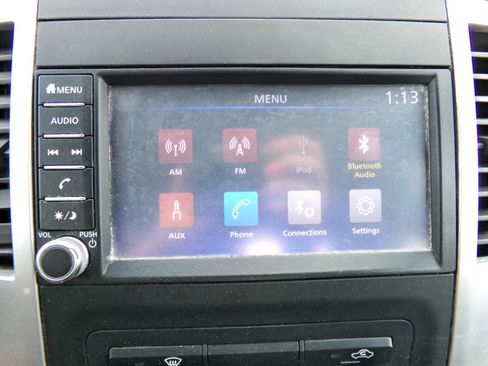 Used 2019 Nissan Frontier S RWD image 9