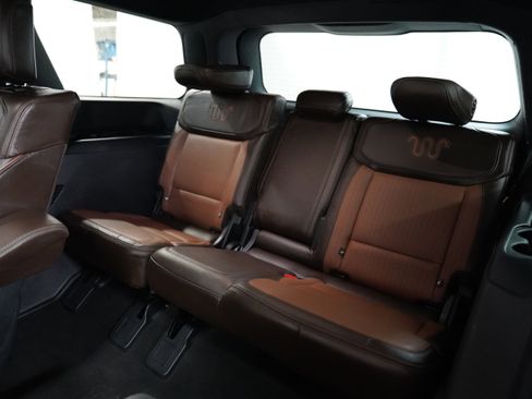 Used 2025 Ford Expedition King Ranch AWD/4WD image 7