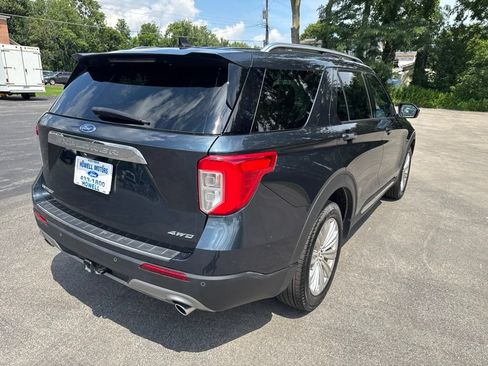 Used 2024 Ford Explorer Limited w/ Equipment Group 301A AWD/4WD image 10