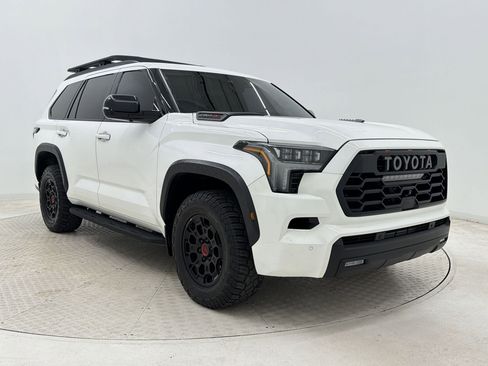 Used 2023 Toyota Sequoia TRD Pro AWD/4WD image 7