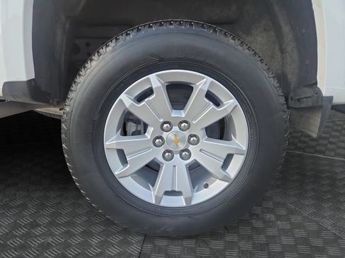 Used 2022 Chevrolet Colorado LT w/ Fleet Safety Package RWD image 36