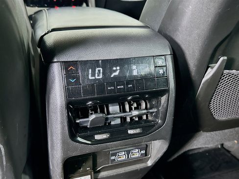 Used 2023 Jeep Grand Cherokee L Laredo AWD/4WD image 26