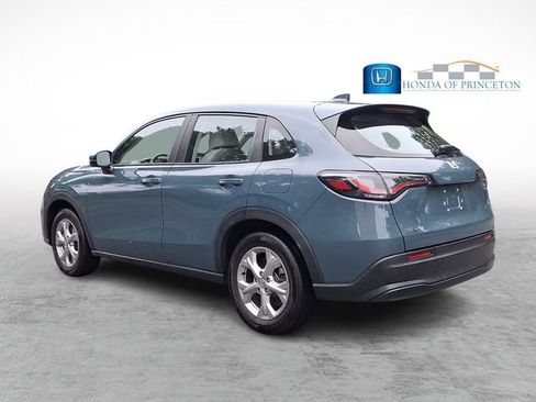 Used 2025 Honda HR-V LX image 4