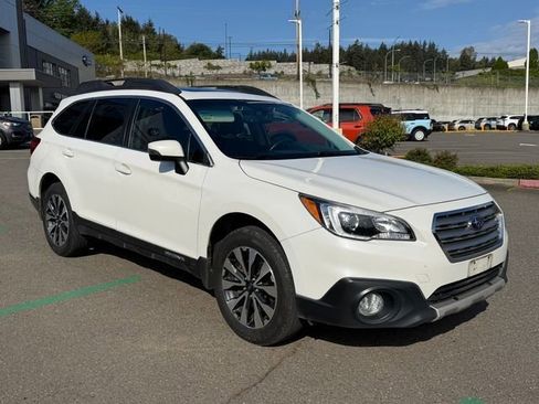 Used 2017 Subaru Outback 2.5i Limited AWD/4WD image 5