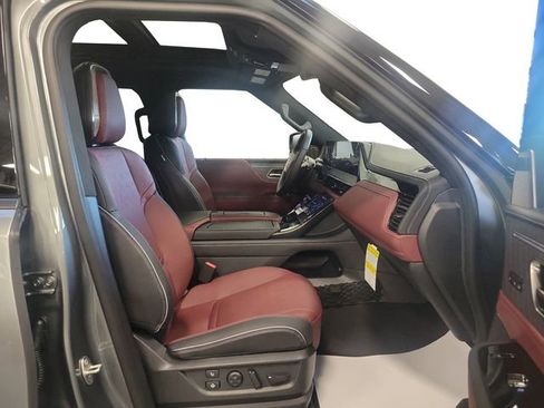 New 2026 INFINITI QX80 Autograph w/ Premium Cargo Package AWD/4WD image 15