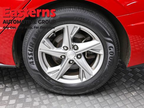 Used 2020 Hyundai Sonata SE w/ Cargo Package FWD image 8