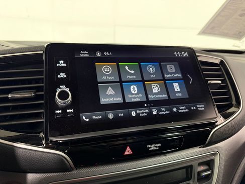 Certified 2025 Honda Ridgeline Sport image 21