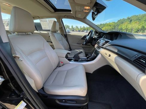 Used 2015 Honda Accord EX-L image 33