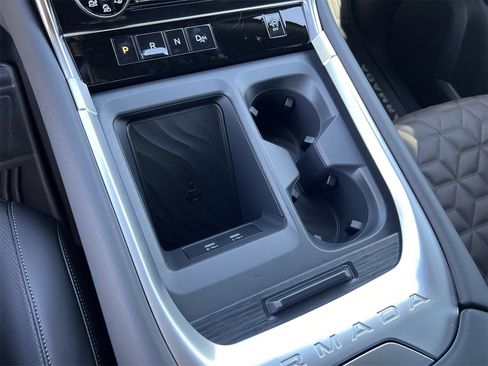 New 2026 Nissan Armada Platinum image 13