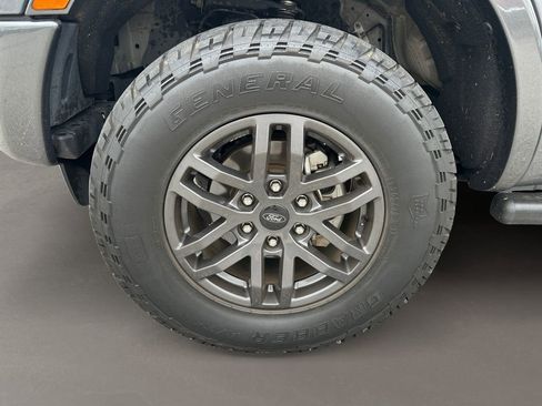 Used 2021 Ford Ranger Lariat w/ Tremor Off-Road Package AWD/4WD image 9