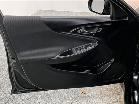 Used 2023 Chevrolet Malibu LT image 21