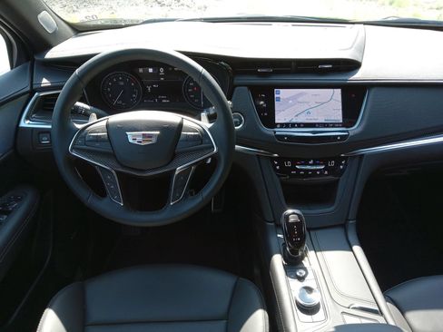 New 2026 Cadillac XT5 Sportv AWD/4WD image 13