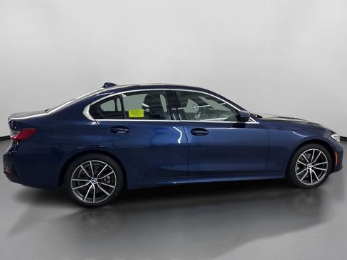 Used 2020 BMW 330i xDrive Sedan w/ Convenience Package AWD/4WD image 11