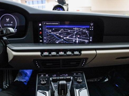 Used 2025 Porsche 911 Carrera 4 GTS image 27