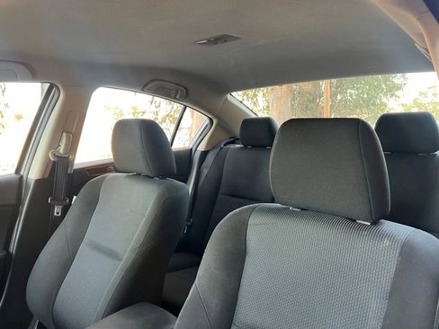 Used 2011 MAZDA MAZDA3 i Sport image 14