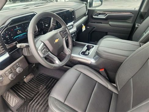 New 2026 Chevrolet Silverado 2500 LTZ w/ LTZ Convenience Package image 18
