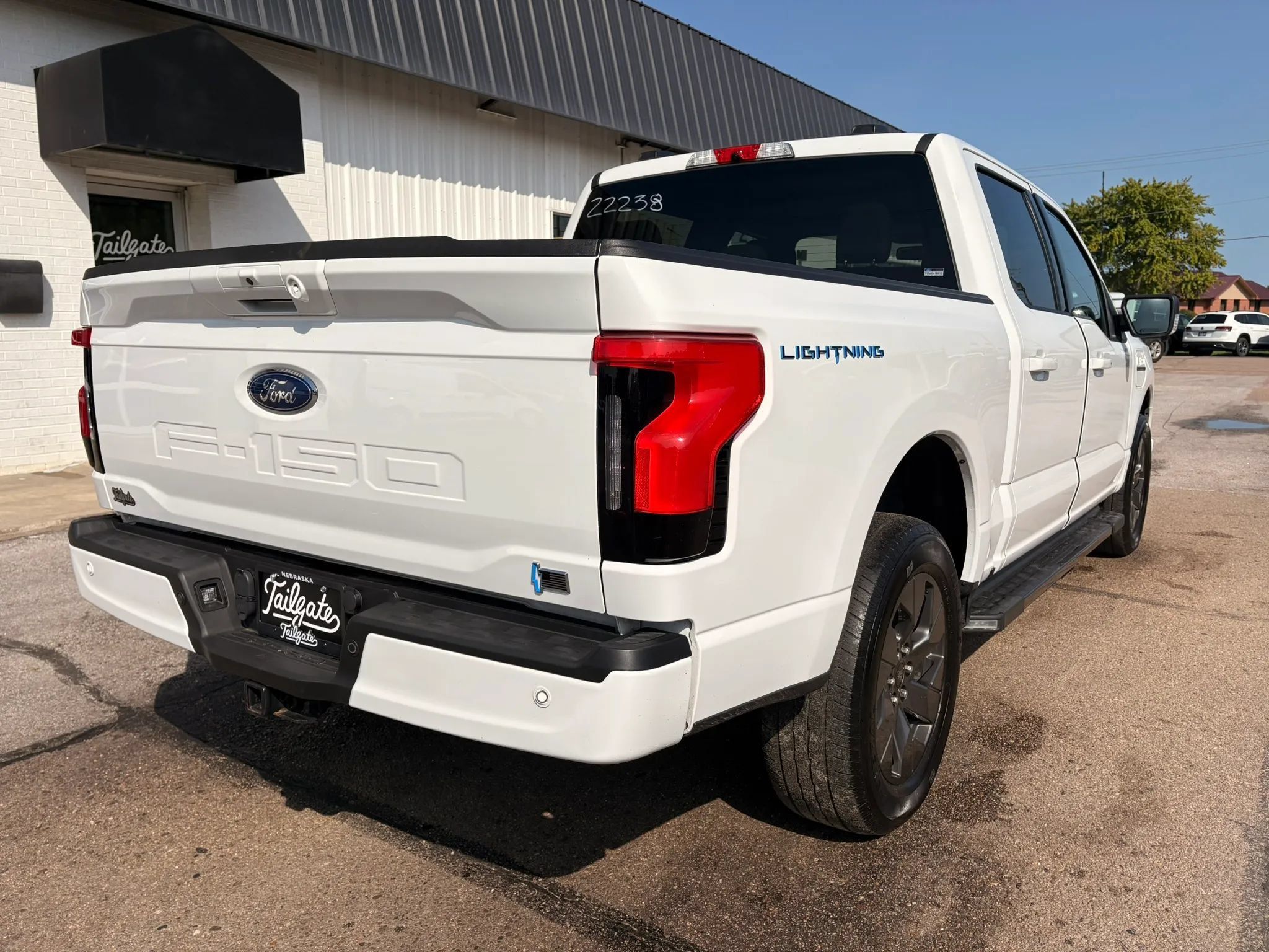 Used 2022 Ford F150 Lightning XLT w/ Equipment Group 312A High AWD/4WD image 7