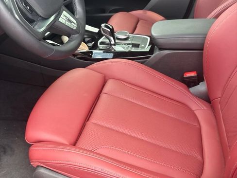 Used 2024 BMW X3 sDrive30i w/ Premium Package RWD image 2