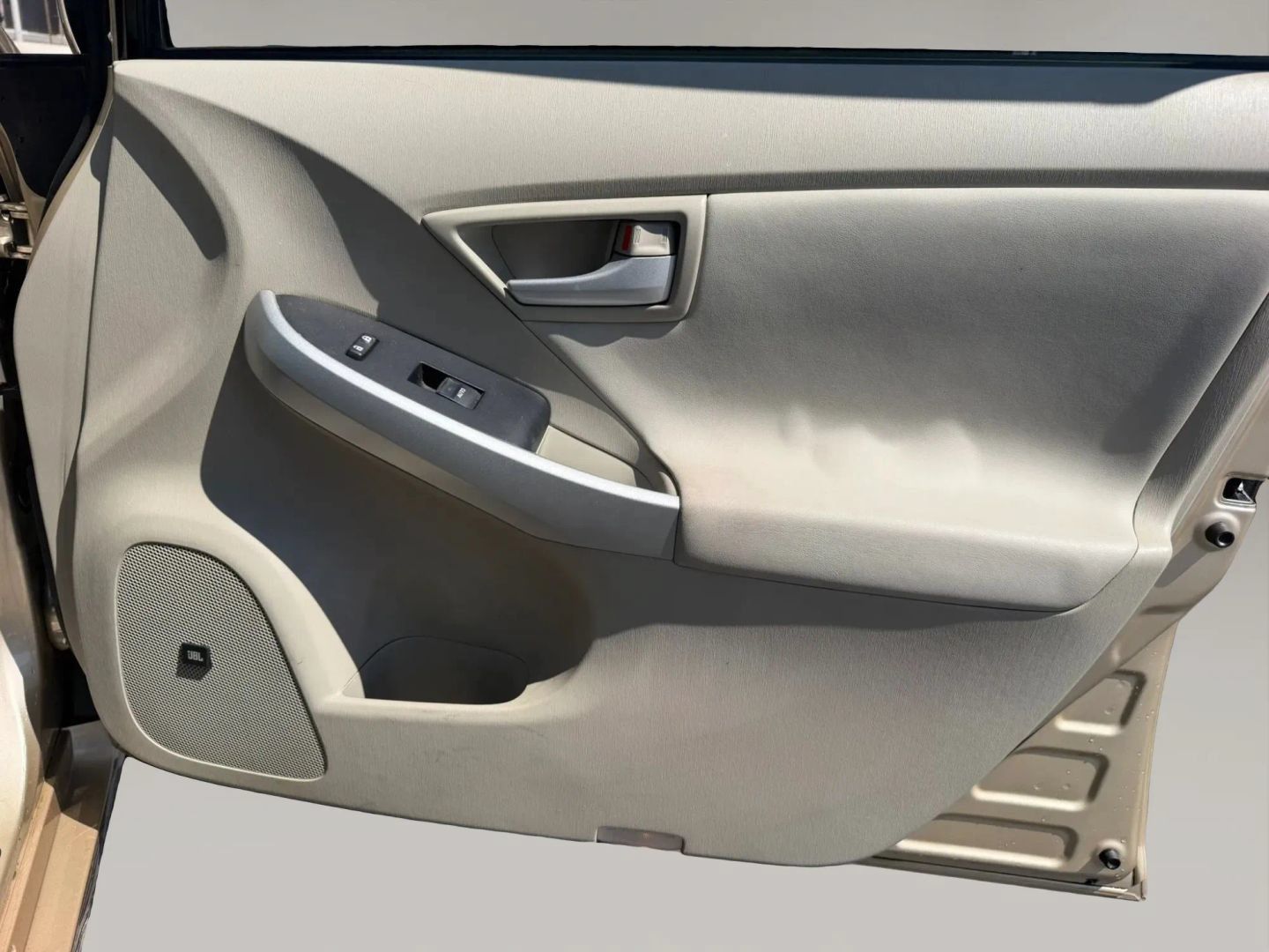 Used 2010 Toyota Prius Five FWD image 16