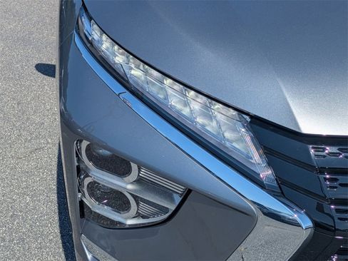 New 2025 Mitsubishi Eclipse Cross SEL image 9