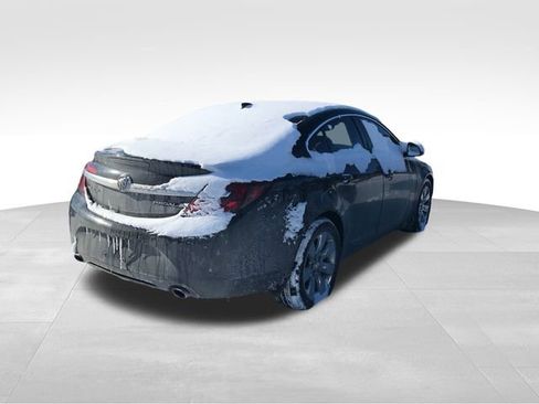 Used 2016 Buick Regal Premium image 2