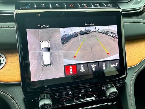 Used 2022 Jeep Grand Cherokee Summit image 26