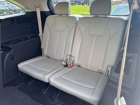 Used 2022 Kia Sorento S FWD image 10