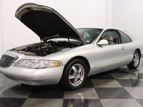 Used 1998 Lincoln Mark VIII image 39