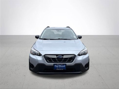 Used 2023 Subaru Crosstrek 2.0i image 3