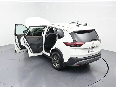 Used 2022 Nissan Rogue S FWD image 22