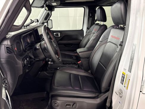 Used 2024 Jeep Wrangler Unlimited Rubicon AWD/4WD image 29