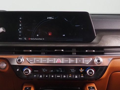 Used 2025 Kia Telluride SX X-Line AWD/4WD image 30