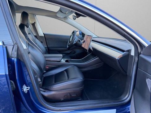 Used 2018 Tesla Model 3 Long Range image 13