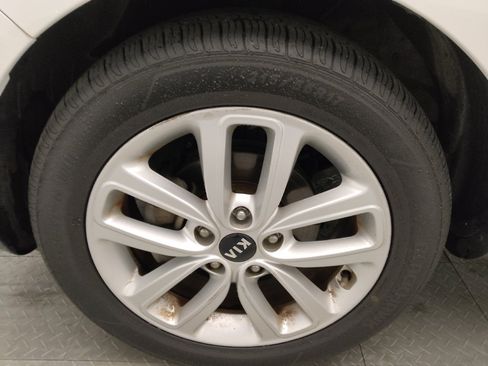 Used 2019 Kia Soul + FWD image 31