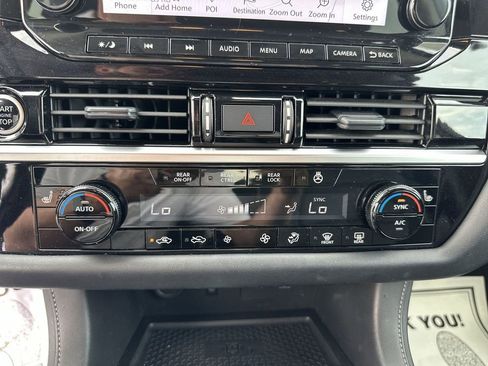 Used 2024 Nissan Pathfinder SL w/ SL Premium Package AWD/4WD image 25