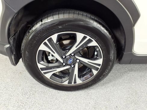 Used 2024 Subaru Crosstrek 2.0i Premium AWD/4WD image 6