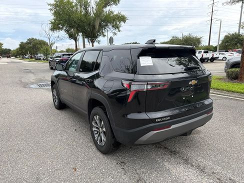 Used 2026 Chevrolet Equinox LT FWD image 3