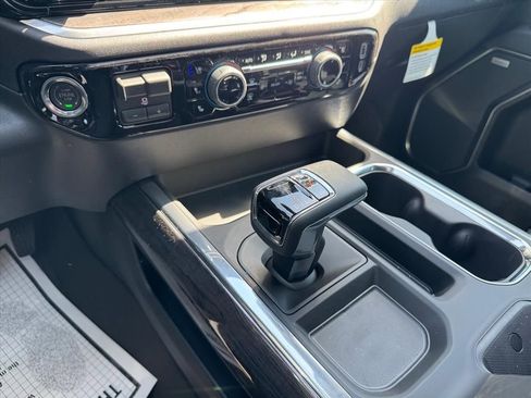 New 2026 Chevrolet Silverado 1500 LTZ AWD/4WD image 18