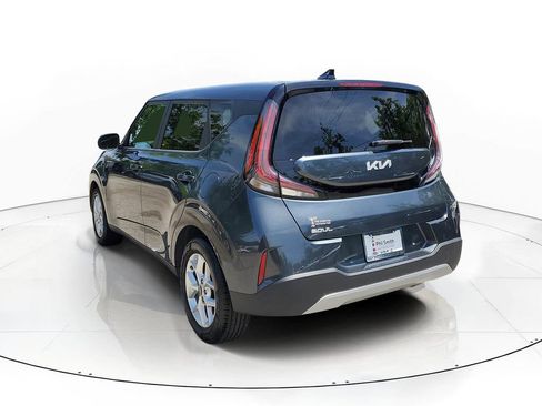 Certified 2023 Kia Soul S FWD image 4