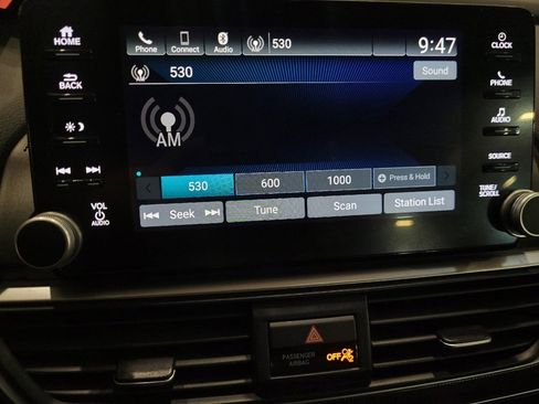 Used 2020 Honda Accord Sport image 25