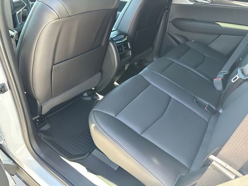 New 2026 Cadillac XT5 Sportv w/ LPO, Onyx Lite Package image 20