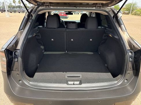 Certified 2025 Nissan Kicks SV w/ Charging Package FWD image 23