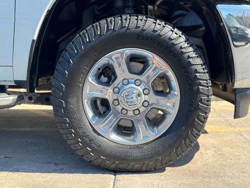 Used 2024 RAM 2500 Big Horn w/ Off Road Package AWD/4WD image 12